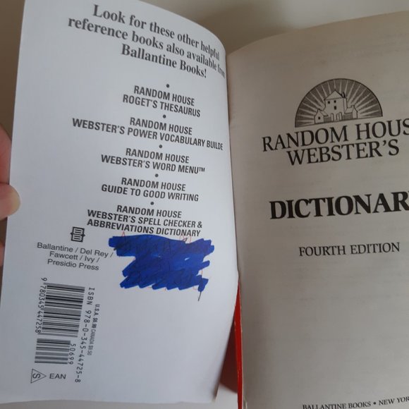 Canadian Thesaurus And Webster's Dictionary - Picture 3 of 8